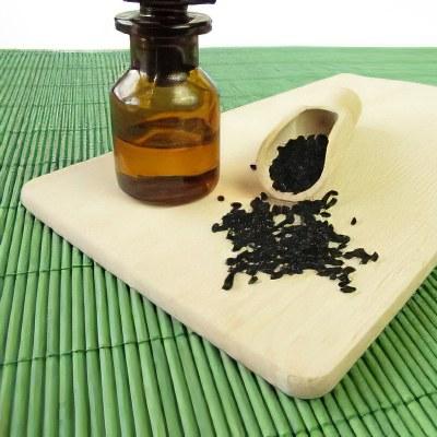 Czarny kminek: korzystne właściwości, zastosowanie nasion i oleju Jak leczyć uszy olejem z czarnuszki